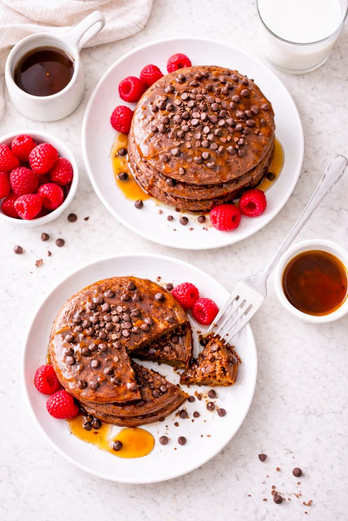 Just blend and cook! These blender chocolate protein pancakes come together in minutes and are perfect for busy mornings, meal prep, or a quick high-protein breakfast.