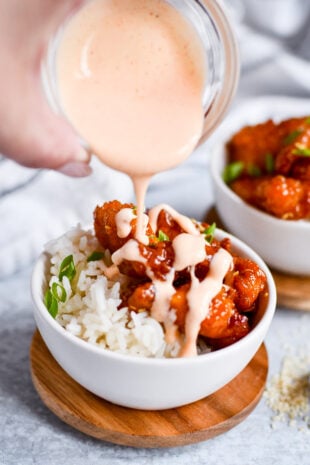 This honey garlic chicken is cooked to crispy perfection in the air fryer, then tossed in a sticky homemade sauce. Perfect served with rice or veggies!