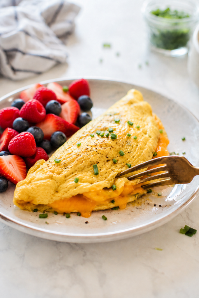 Easy Gordon Ramsay Omelette with Melted Cheese